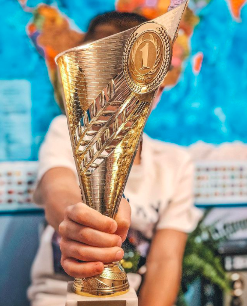 Снимок экрана 2021-10-18 в 15.34.32.png